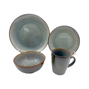 Juego de Vajilla de Porcelana Moderna de 4 Piezas, Clásico para Bodas, Incluye Platos y Tazas Aptos para Lavavajillas, Resistentes al Calor y Sostenibles - Product Image 4