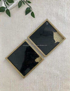 Posavasos de Resina Hecho a Mano con Diseño Único y Moderno con Brillo para Decoración del Hogar o Regalos de Navidad - Product Image 2