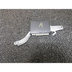 คอมพิวเตอร์ควบคุมประตูแบบมัลติเพล็กซ์ LS, ด้านหน้าขวา มือสอง OEM 8922350270 - Product Image 1