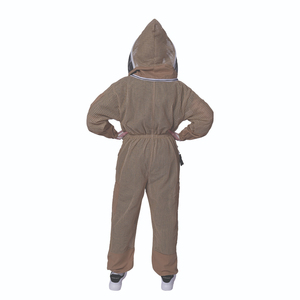 Équipement professionnel de nouvelle génération, conçu pour un mouvement et un confort optimaux, doté d'un tissu de haute qualité. - Product Image 3