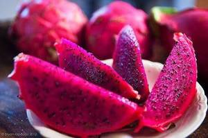 แก้วมังกรเนื้อขาวสด เกรดเอ อายุการเก็บรักษาได้ถึง 30 วัน ยี่ห้อ VIETDELTA - Product Image 1