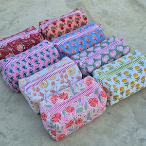 Medium Size Floral Cosmetic Bag With Zipper Closure Portable Textile Toiletry Bag - Product Image 1