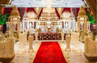 Décorations de mariage hindoues : Accessoires de Mandap Mehraab à double poteau en fibre durable, chaises simples intérieures/extérieures pour fêtes à thème indien