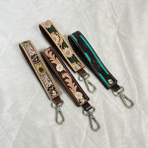March Expo 2026 Porte-clés en cuir de vachette fait main style western avec dragonne personnalisée - Accessoire cadeau pour cowgirl - Product Image 6