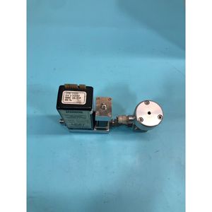 UNIT Instruments UTS-1020 MFC, Pluviomètre de 100 SCCM, Gaz - Équipement et Pièces Semi-conductrices Globales de Confiance - Product Image 1