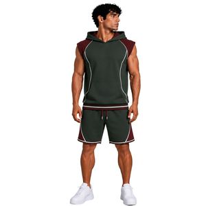 Conjunto Deportivo para Hombre, Color Verde Oscuro/Burdeos, Sin Mangas, con Capucha, Logotipo Personalizado, para Gimnasio, Fitness, Entrenamiento, Sudadera con Capucha y Pantalones Cortos, Ropa Deportiva - Product Image 1