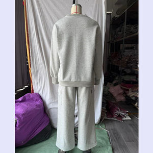 Conjunto Deportivo Informal de Invierno para Mujer, Sudadera de Cuello Redondo, Pantalones Deportivos Anchos Tipo Cargo, 100% Algodón, para Viajes y Uso en el Aeropuerto - Product Image 2