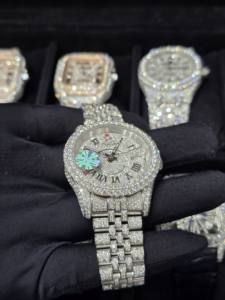 นาฬิกาข้อมือผู้ชายสุดหรูระดับไฮเอนด์ ประดับเพชร VVS มอยส์ซาไนต์ กระจกแซฟไฟร์ กันน้ำ ตัวเรือนสแตนเลสสตีล - Product Image 2