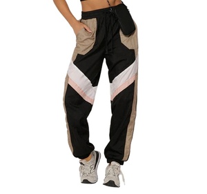 Conjunto Deportivo de Forro Polar para Invierno 2026, de Alta Calidad, con Cordón Ajustable, Chaqueta Cortavientos y Pantalones Jogger, Personalizable con Logotipo, Venta al Por Mayor - Product Image 5