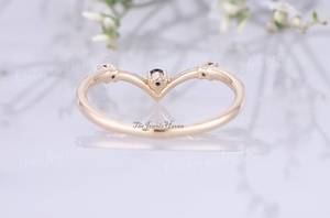 Anillo de Boda Curvo de Plata de Ley 925 de Excelente Calidad con Espinela Negra y Plata de 14K, Anillo Apilable Delicado para Mujer - Product Image 4