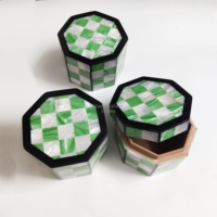 Boîte de rangement hexagonale en résine avec incrustations, motif damier vert, moderne, empilable, pour le salon, la chambre à coucher, décoration
