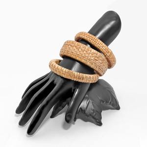 Pulsera decorativa para parejas, brazaletes de alta calidad tejidos a mano, brazaletes de ratán natural. - Product Image 4