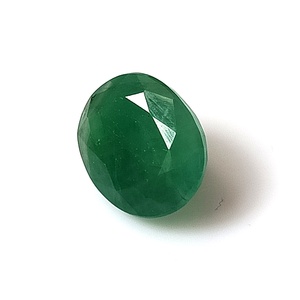 Esmeralda Zambiana Natural, Corte Ovalado, Opaca, 5.0 Ct, Gema Suelta Facetada - Product Image 3