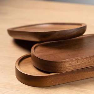 Bandeja de Desayuno Ecológica y Sostenible de Madera de Acacia con Soporte Plegable para una Vida Moderna - Product Image 1