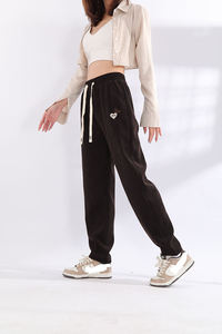 Pantalon de jogging décontracté pour femme, taille haute élastique, coupe ample, coupe-vent, respirant, écologique, 360 GSM, idéal pour l'entraînement et les activités sportives - Product Image 4