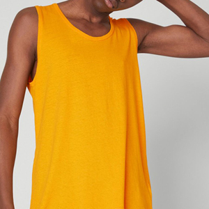 Camiseta sin Mangas de Punto con Cuello Redondo Amarillo para Hombre, de Primera Calidad, Color Sólido, Estilo Casual, Producción Harry Johnson - Product Image 4