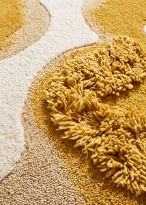 Tapis abstrait en laine moutarde ivoire, écologique, antidérapant, tufté à la main, motif fluide organique, texture sculptée, luxe - Product Image 4