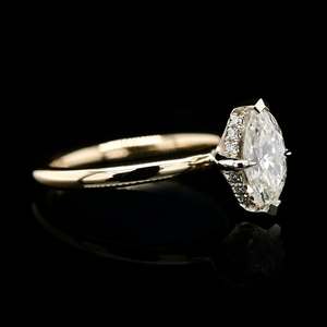 Bague en argent sterling 925 plaqué or 14 carats avec moissanite taille poire 2 carats, design classique couleur D, pour femme, mariage - Product Image 5