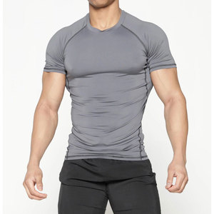T-shirt de compression personnalisé pour homme, séchage rapide, respirant, pour la course, la gym, l'entraînement, couche de base athlétique - Product Image 5