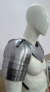 Ensemble authentique de gorgete et épaulettes médiévales en acier doux, artisanal, pour costume de chevalier, cosplay et reconstitution historique, armure de cou - Product Image 4