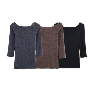 T-shirt décontracté pour femme, col rond, couleur unie, tricoté, design basique, 3 coloris - Product Image 1