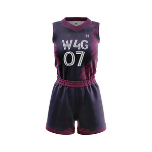 Ensemble short et maillot de basket personnalisé pour filles, imprimé par sublimation, respirant, anti-humidité, séchage rapide, grandes tailles, 100 % polyester - Product Image 5