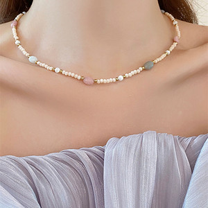 Collar de Mujer de Estilo Bohemio de Lujo, Cadena de Clavícula con Cuentas Finas de Piedra Natural de Color, Sensación de Alta Gama, Lujo Ligero y Exclusivo - Product Image 4