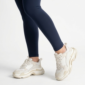 Leggings de sport noirs pour femmes, taille haute, anti-transparence, pour yoga et gym, vêtements de fitness personnalisés en gros - Product Image 5