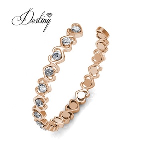 <span class=keywords><strong>Bracelet</strong></span> de tennis à la mode orné de cristaux <span class=keywords><strong>Swarovski</strong></span> en <span class=keywords><strong>argent</strong></span> sterling 925 Daisini <span class=keywords><strong>Bracelet</strong></span> de bijoux plaqué or 18 carats - Product Image 5