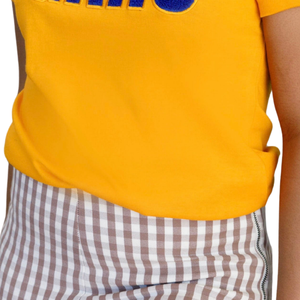 Camiseta de chenilla con mangas tipo poodle de Sigma Gamma Rho SGRHO para mujer, mezcla de algodón dorado, manga corta, estilo casual y elegante. - Product Image 5