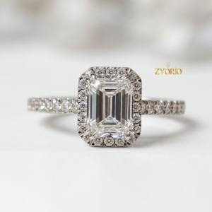 Anillo de Compromiso con Diamante Cultivado en Laboratorio, Corte Esmeralda, Diseño con Piedra Oculta, Oro Sólido de 14K/18K, Regalo para Fiesta Nupcial - Product Image 3