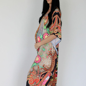 Vestido Túnica Kaftan, Silueta Relajada, Prenda Larga, Proveedor Mayorista de Ropa, Fabricante de Ropa de Diseño Personalizado - Product Image 5