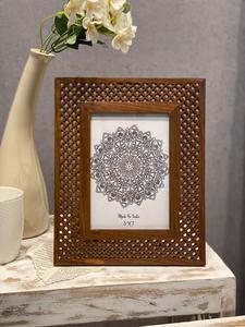 Marco de fotos artesanal Jaali de Jaipur, marco dorado para exhibición en mesa, decoración para el hogar, regalo para bodas. - Product Image 4
