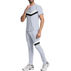 Survêtement d'été professionnel de qualité supérieure pour hommes, vêtements de sport personnalisés avec logo, ensemble deux pièces pour hommes - Product Image 3
