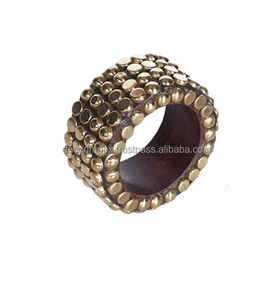 Vente chaude Rond de serviette fait à la main écologique Rond de serviette au design moderne Porte-serviette de mariage Décoratif de mariage - Product Image 6