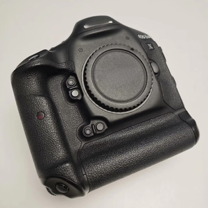 กล้องวิดีโอแบบมิเรอร์เลส Stock EOS-1D X Mini เซ็นเซอร์ CMOS 18.1 ล้านพิกเซล บันทึกภาพดิจิตอล HD พร้อมเลนส์ซูม หน่วยความจำ SD 1080P หน้าจอ 2-3 นิ้ว - Product Image 1