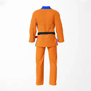 Uniforme de Artes Marciales Clásico con Costuras Resistentes y Tela Ligera para Entrenamiento de Karate - Product Image 3