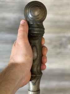 Bâton de marche en bois poli fait main écologique, léger, en bois massif, design rectangulaire personnalisé, sculpté, moderne, promotionnel - Product Image 3