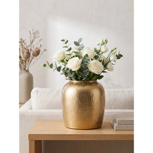 Vase de table en laiton tropical finition or, fait main, décoratif, pour la décoration de la maison et de la salle de séjour - Product Image 5