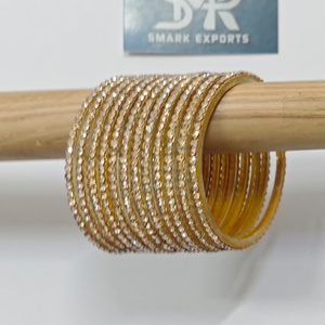 Ensemble de 16 bracelets de luxe en or et cristal, faits à la main, bijoux de mariage indiens traditionnels, certifiés par une tierce partie - Product Image 2