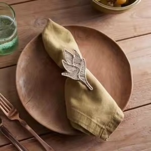 Anneau de serviette en métal haut de gamme pour la décoration de table de mariage, la mise en scène de réception et la présentation culinaire - Product Image 5