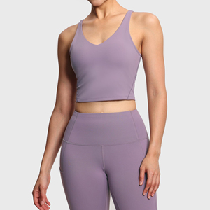 Camiseta sin mangas con cuello en V morada para mujer, top corto sexy para mujer, camiseta sin mangas ajustada para mujer - Product Image 1
