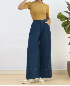 T-shirt femme de haute qualité, manches courtes, coupe ajustée, crop top pour adolescentes et femmes, qualité supérieure, basique mais au look élégant. - Product Image 5