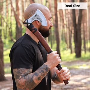 Hache de combat viking de haute qualité en acier à haute teneur en carbone, manche long en bois texturé, revêtement en cuir croisé, hache fonctionnelle DIY - Product Image 1