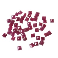 Opale naturelle chauffée facettée IGI certifiée Vivaaz Gems 3mm-4mm, taille carrée, jeu de couleurs rouge-rose, pierre du Mozambique, vente en gros de bijoux