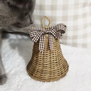Campana de vaca de ratán hecha a mano, decoración rústica colgante para jardín, balcón, sala de estar y entrada. - Product Image 1