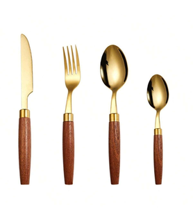 Couverts rustiques modernes en acier inoxydable et bois avec couteau, fourchette et cuillère, manches en bois brun - Product Image 4