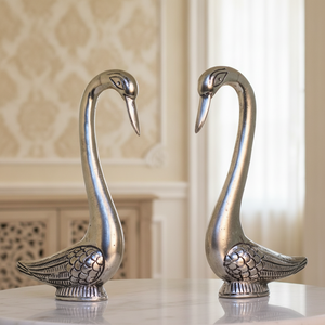 Statue de cygne et de canard en métal argenté poli vintage, figurine romantique pour mariage, cadeau de pendaison de crémaillère, décoration - Product Image 1