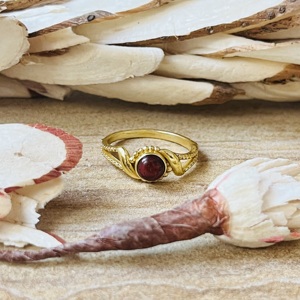 Trendy High Demand Garnet <b>Ring</b> Twisted Pattern Brass <b>Ring</b> 18k Gold Plated <b>Statement</b> <b>Ring</b> Modern Design Wholesale <b>Ring</b> For Women - Product Image 1