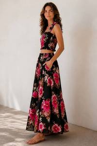 Women's Floral Print Knee-Length Halter <b>Elastic</b> Waist Bohemian Loose Chiffon Rayon Summer Casual Breathable Eco-Friendly Pockets - Product Image 3